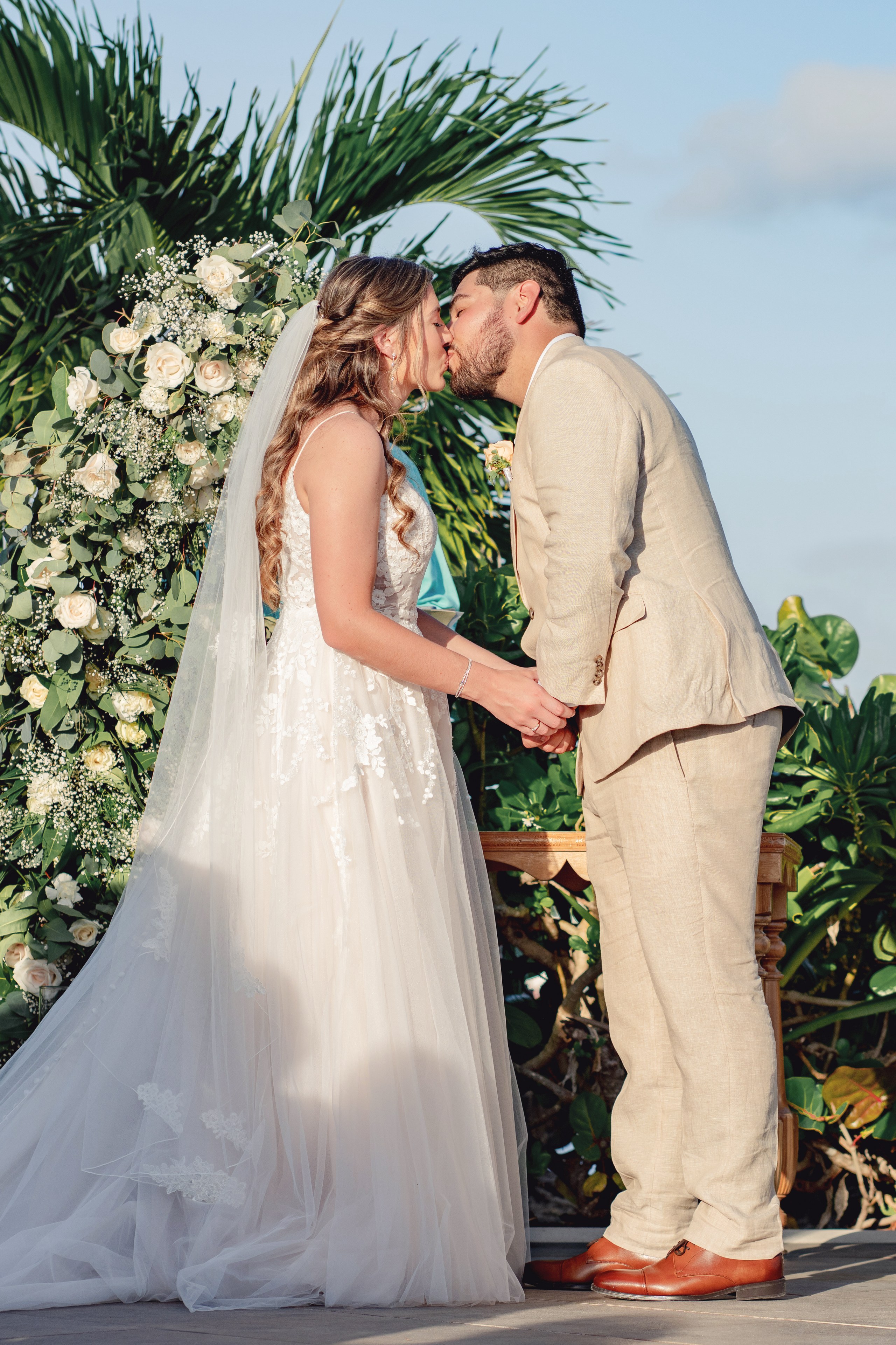 Wedding at Isla Mujeres photographed by IVAE Studios