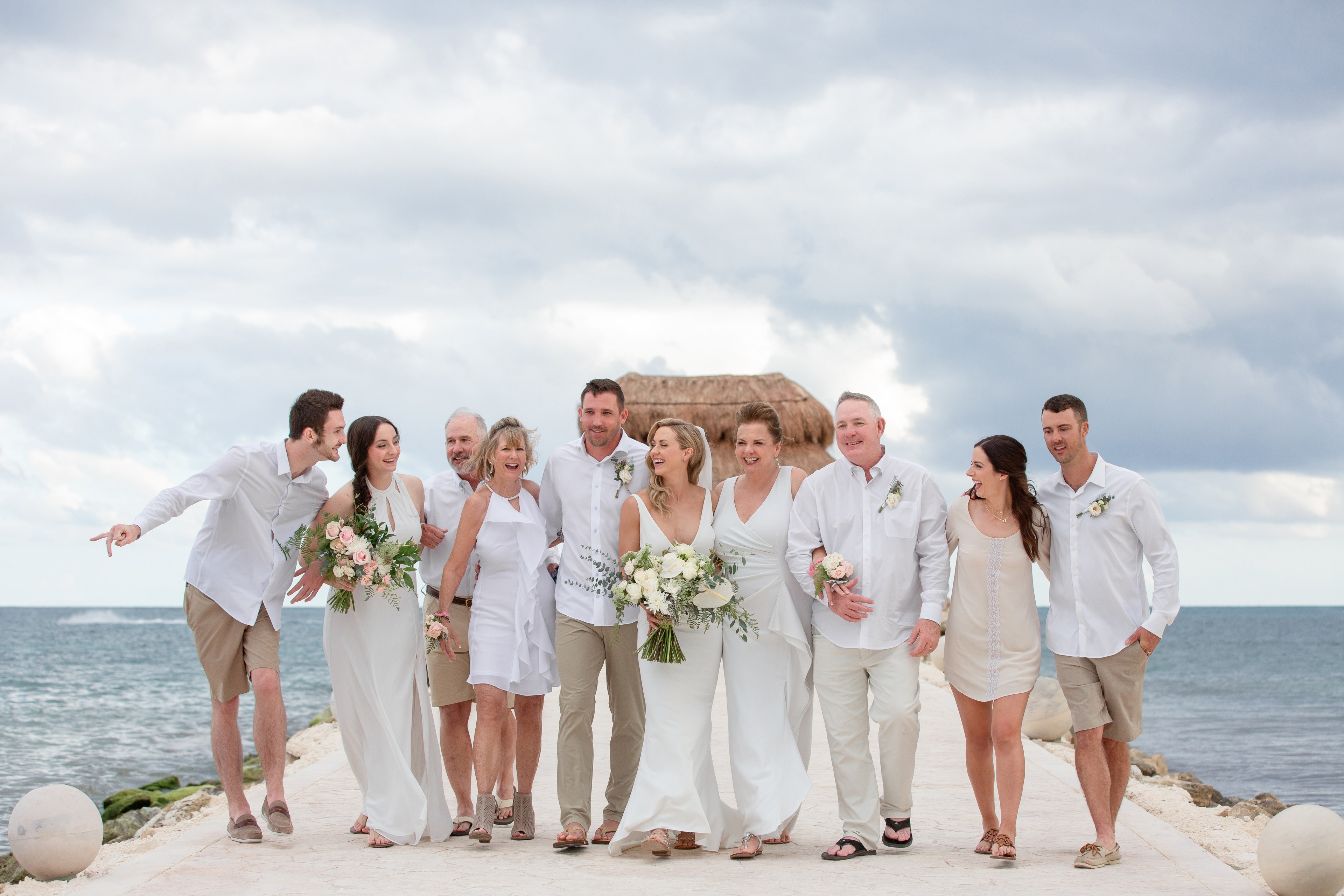 Luxury destination wedding reception photographed by IVAE Studios in the Cancún Hotel Zone
